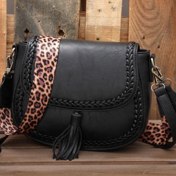 Boho vegan leather floral strap crossbody bag - Picture 1 of 9